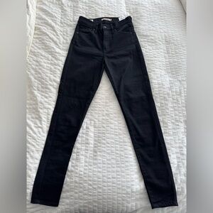Black Skinny Jeans